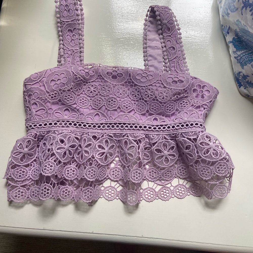 Lovers and friends barely worn purple top❤️‍🔥